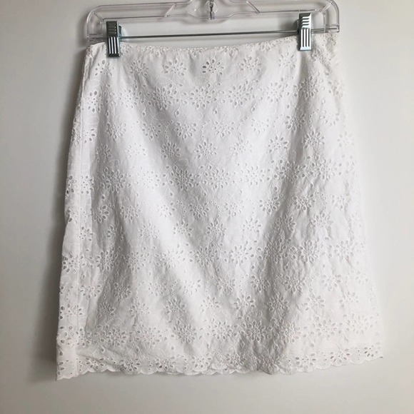 J. Crew Factory Dresses & Skirts - J.Crew Factory Eyelet Pencil Skirt White Size 2